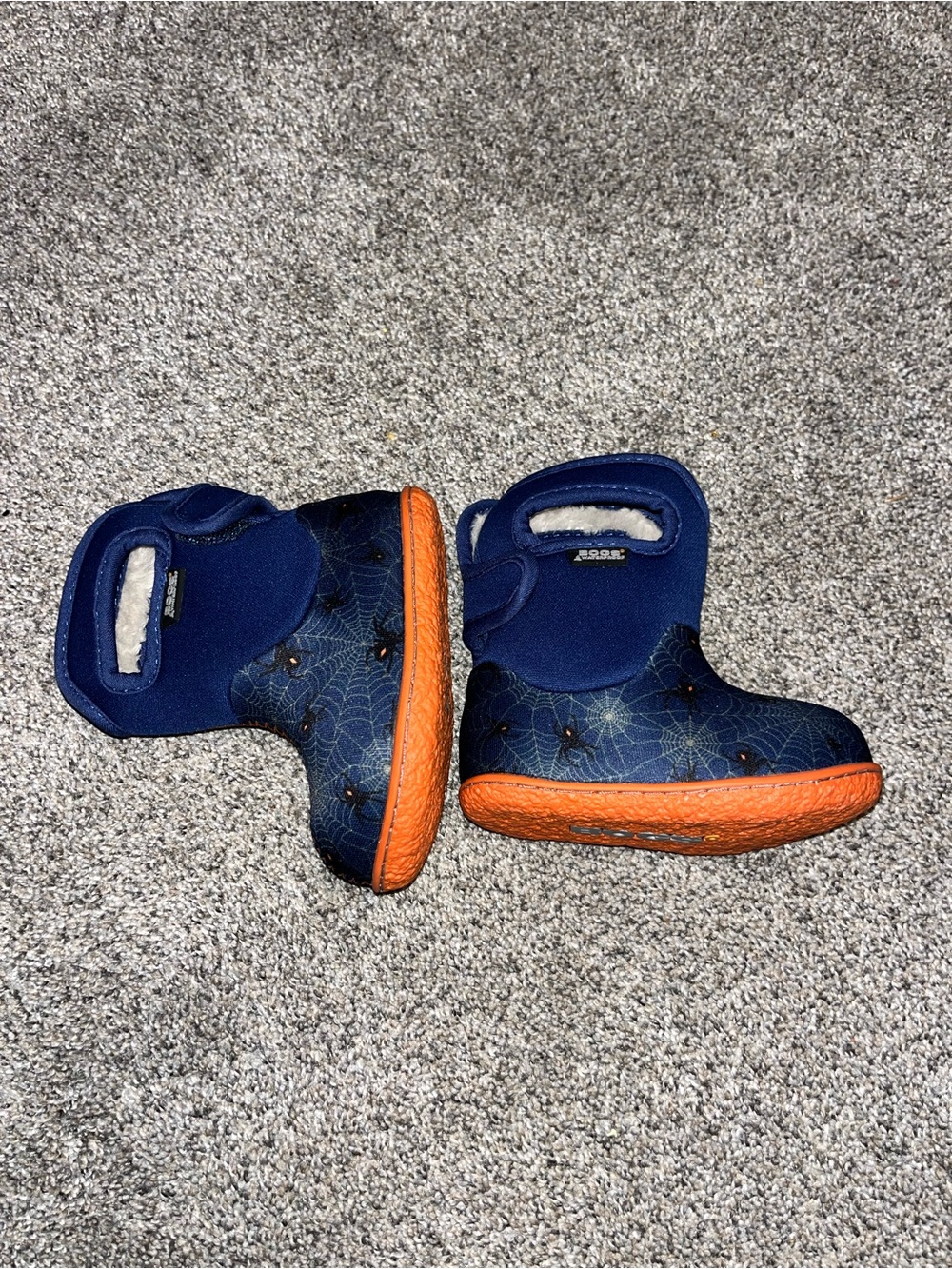 4c Bogs boots spider themed euc